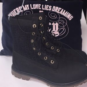 women’s timberlands size8